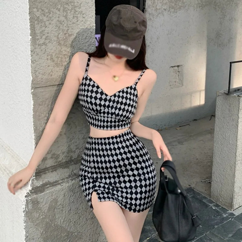 LVSANW 2 Pieces Set Summer Women Plaid V Neck Sleeveless Camisole Crop Top with Side Split High Waist Mini Skirt