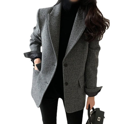 LVSANW 2025 Autumn New Wool Coats Retro Casual Short Shoulder Pad Woolen Commuting British Style Solid