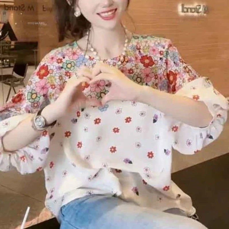 LVSANW 2024 New Summer Commuting Young Style Sweet and Fashionable Chiffon Lantern Sleep Loose Round Neck Printed Women's T-shirt Top