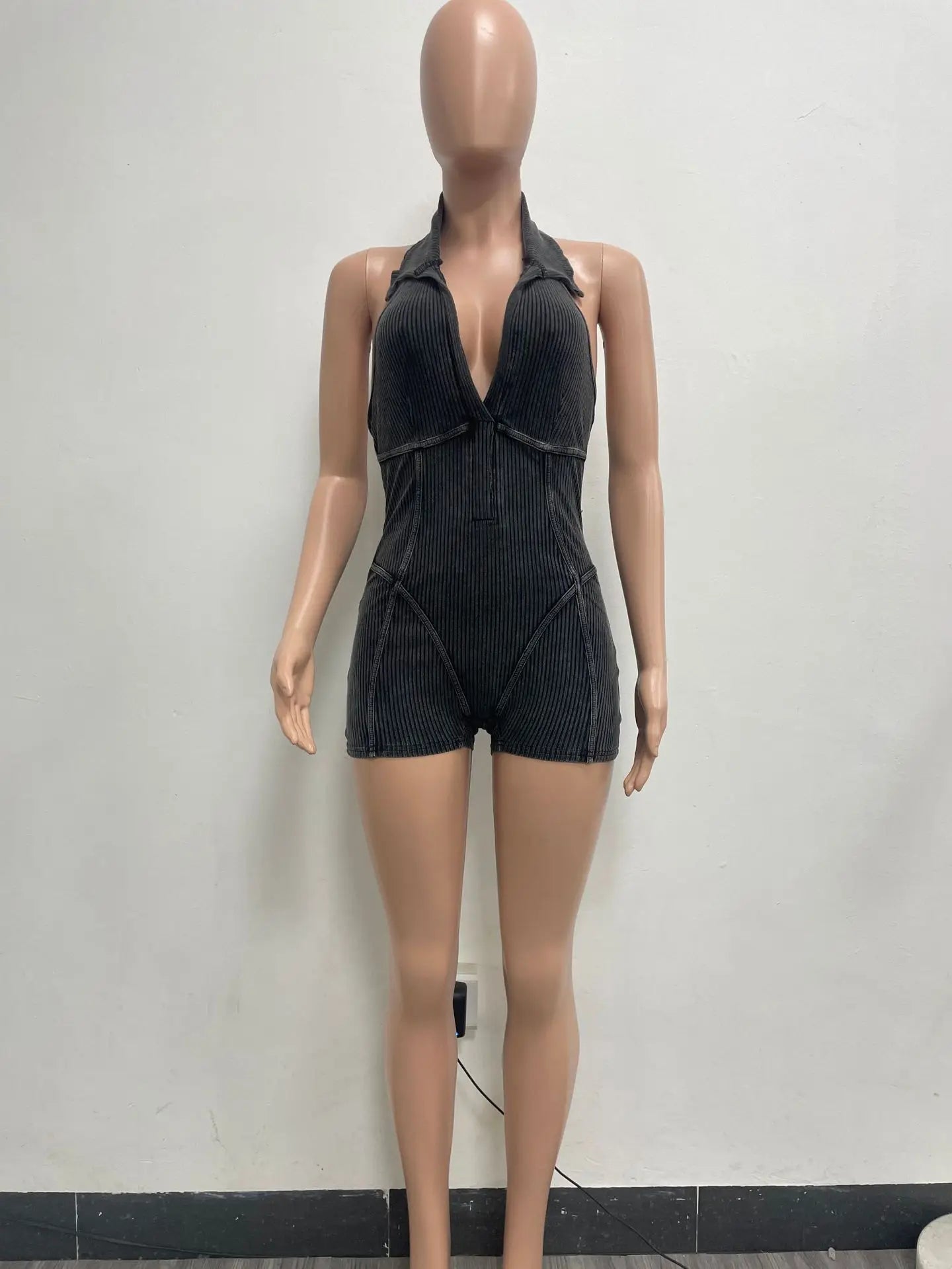 LVSANW CM.YAYA Women Knitted Sleeveless V-neck Short Jumpsuits Street 2024 Summer Washed Casual Sexy One Piece Suit Romper Playsuits