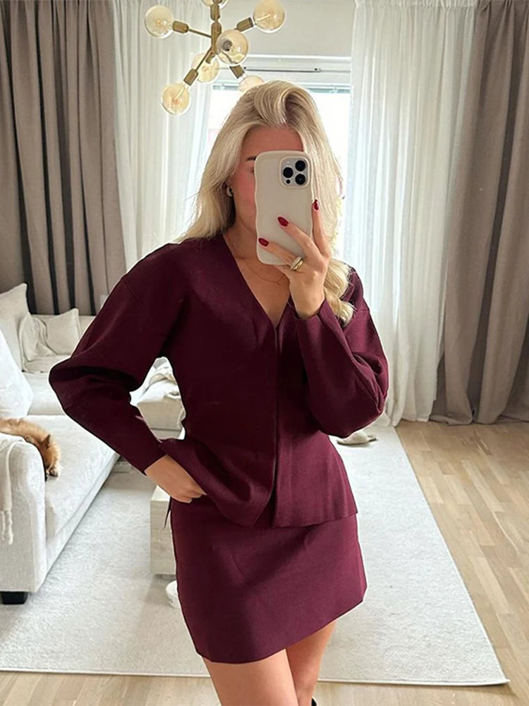 LVSANW Casual Knitted Women 2 Pieces Set V-neck Long Sleeve Sweater A-line Skirts Wine Red Female Sets 2025 Spring Fashion Lady Outfits