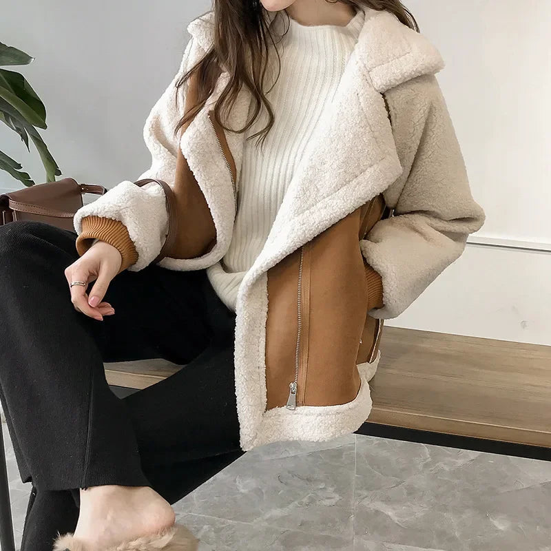 LVSANW Commuter Wind Casual Loose Lamb Wool Biker Jacket, Autumn and Winter New Suede Lapel Patchwork Zipper Thickening Jacket Women