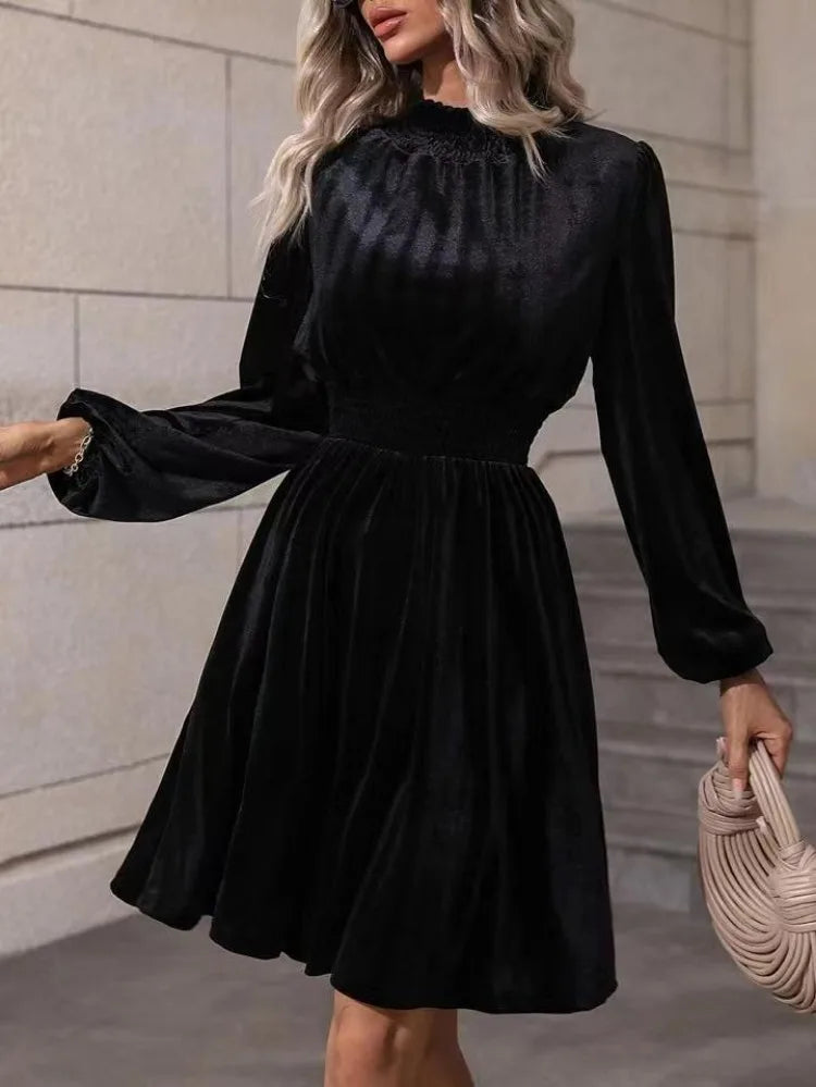 LVSANW Elegant Party Night Velvet Turtleneck Lantern Sleeve Dress for Office Lady in Autumn Winter 2024 New Fashion