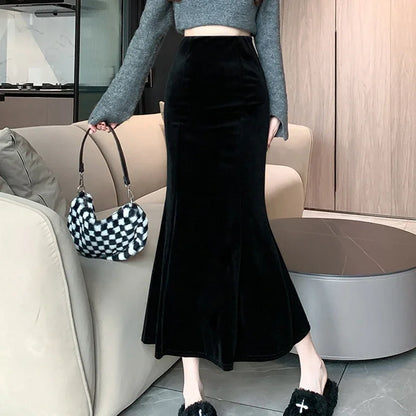 LVSANW Elegant Velvet Black Long Skirts Women 2025 Casual High Waist Faldas Sexy Mujer Slim Korean Style Y2k Clothes Vintage Midi Skirt