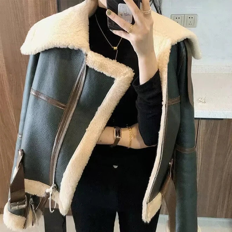 LVSANW Fashion Green short Jacket Winter Warm Suede Fake Fur Lining Women Coat New 2024 Korean Thick Winter Jacket Female Warm Overcoat