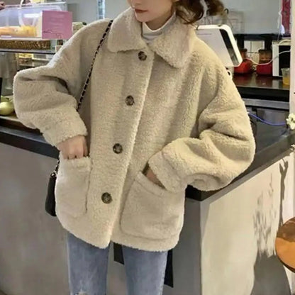 LVSANW Imitation Sherpa Jacket Women Loose Coat Stylish Turn-down Collar Winter Coat with Pockets Thick Fleece for Women