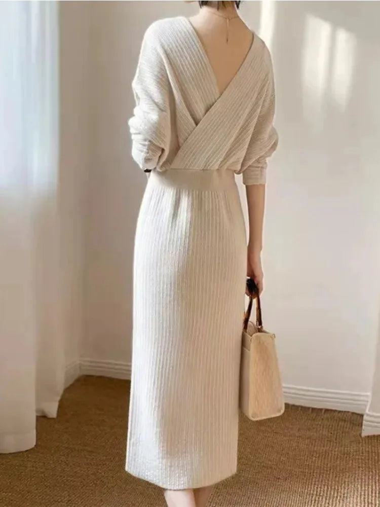 LVSANW Knit Dress Long Sleeve Slim Fit Frock Base Elegant Layer Sweater Skirt Autumn Winter Solid Color V-neck Outfits Commuting