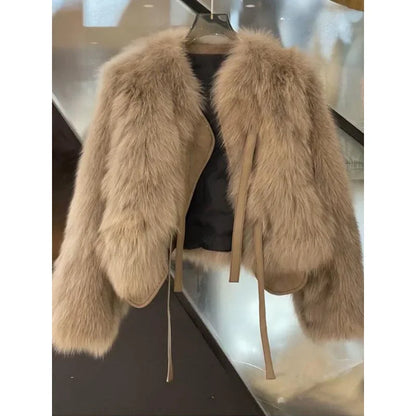 LVSANW Luxurious Lightweight Cropped Fox Fur Jacket For Women 2024 Autumn/Winter New Arrival Korean Style Versatile Thickened Top