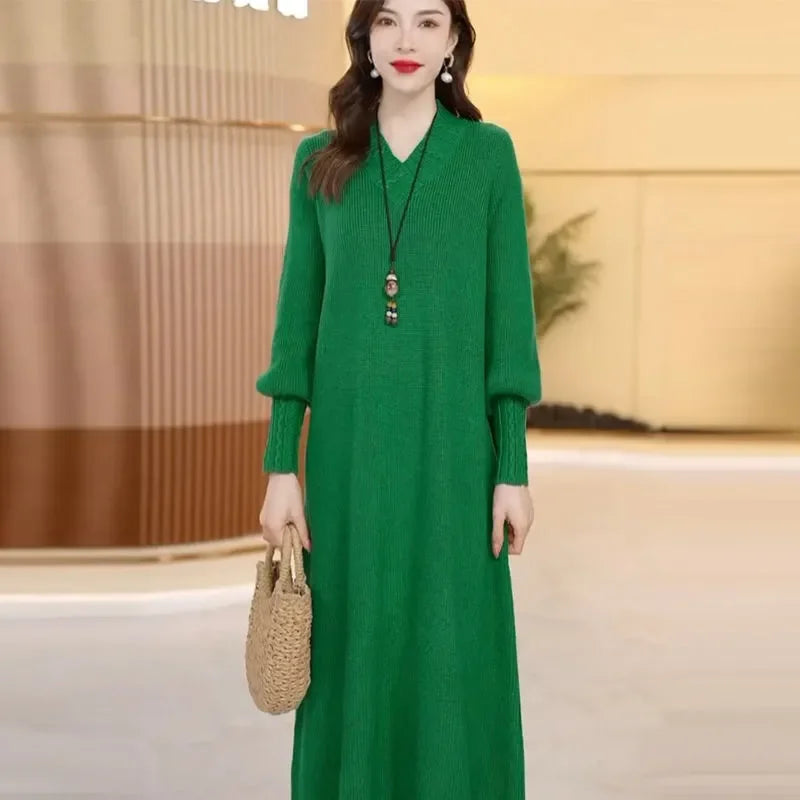 LVSANW Mom's Autumn And Winter Thick Knitted Wool Dress Wool Sweater Slim High-End Knee Length Long Sleeved Dress Loose Plus Size XXXL