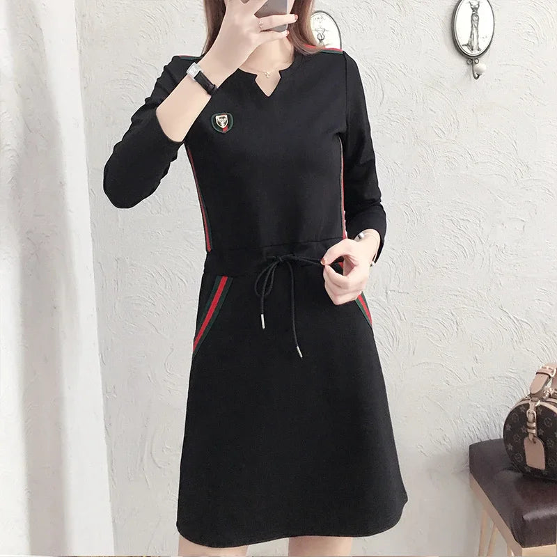 LVSANW Office Lady Elegant Fashion Dresses 2025 Autumn New Chic Pockets V-neck Pullover Dress Women Striped Drawstring Vestidos