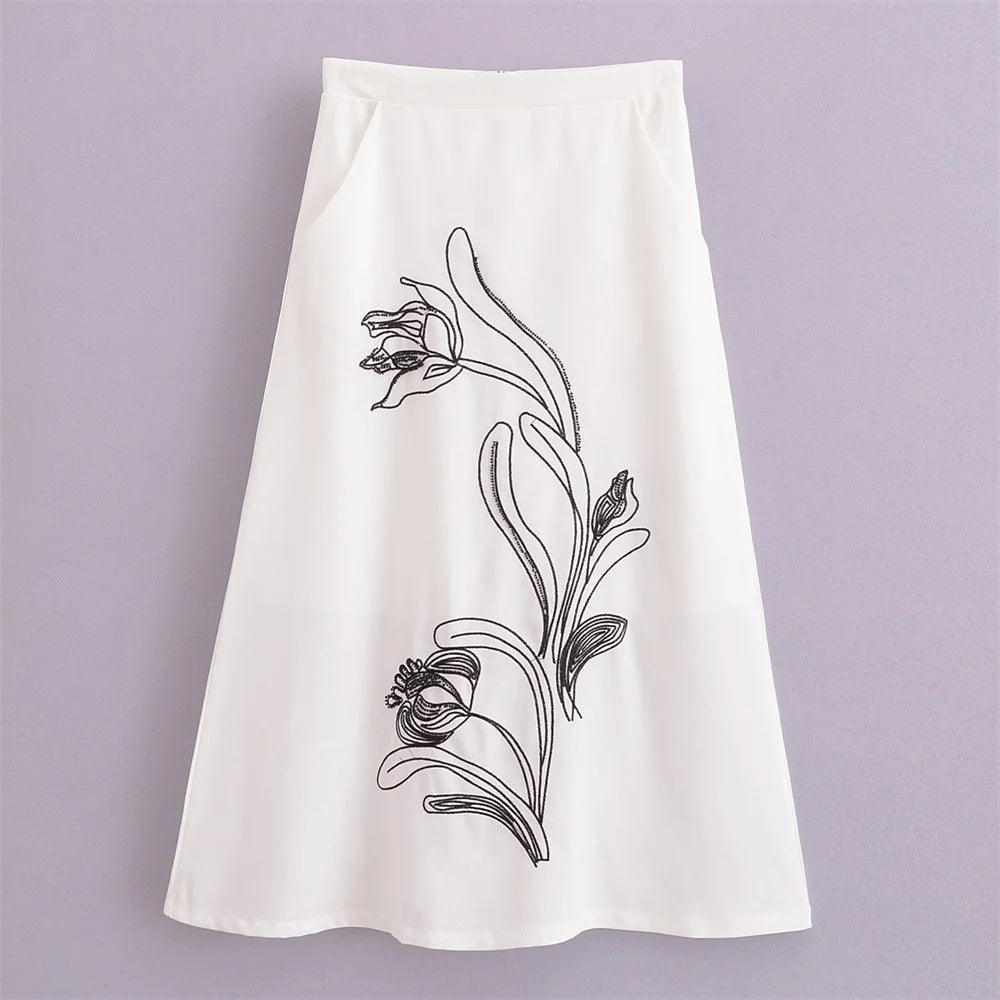 LVSANW PB&ZA2025 Summer New Product Casual Women's Fashion Versatile High Waist Slimming Contrast Embroidered Half skirt