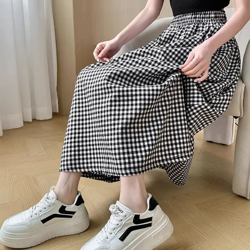 LVSANW Single-layer Thin Black and White Plaid Skirt Women 2024 New Summer Small A-line Skirt High Waist Thin A-line Umbrella Skirt