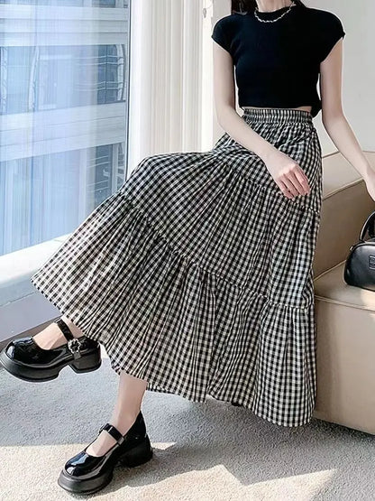 LVSANW Small girl thin black and white check skirt sag half skirt large size summer loose students in the long cake skirt