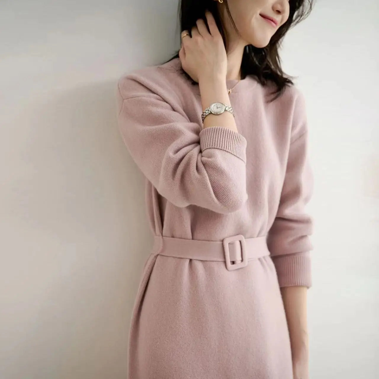 LVSANW Vestidos De Mujer Casual 2025 Fall Winter Fashion New O Neck Girdle Long Sleeves Mid Length Model Knitted Women Dress CR1785