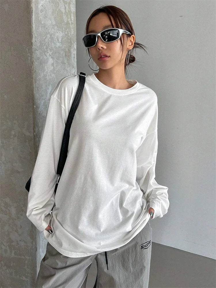 LVSANW Women Basic Long Sleeve Loose O-neck T-shirt Autumn Winter Solid Color Tee Top Streetwear