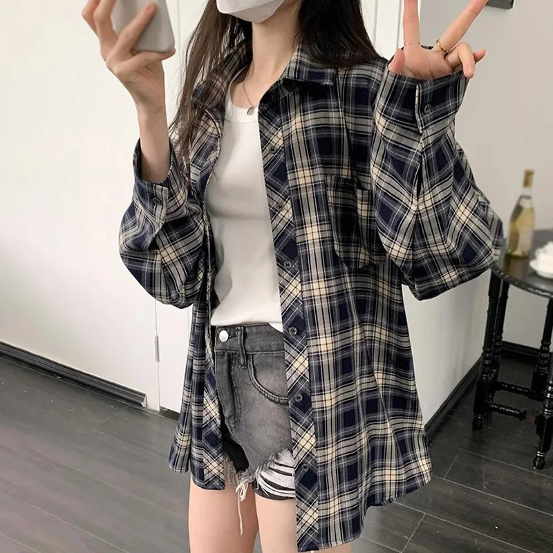 LVSANW Women Plaid Shirt Long Sleeve Collared Button Up Plaid Shirt Jacket Fashion Loose Casual Blouses Female Breathable Outwear