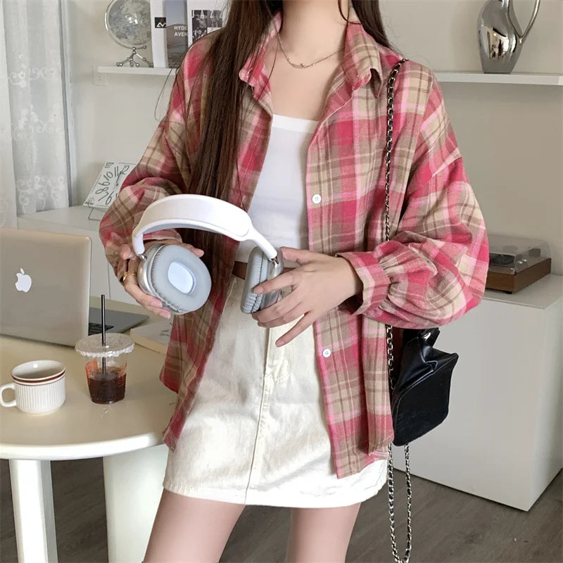 LVSANW Women Tartan Shirt Long Sleeve Collared Button Up Oversized Plaid Shirt Flannel Jacket Grunge Teenage Girl Spring Summer Outfit