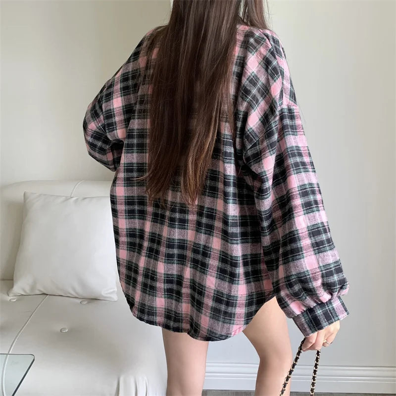 LVSANW Women Tartan Shirt Long Sleeve Collared Button Up Oversized Plaid Shirt Flannel Jacket Grunge Teenage Girl Spring Summer Outfit