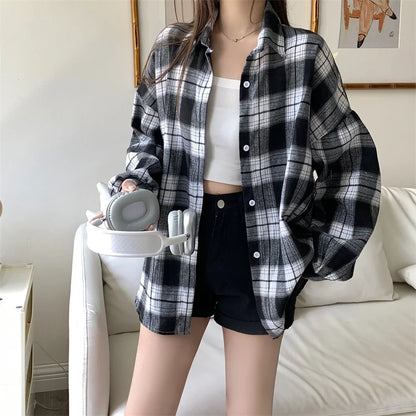 LVSANW Women Tartan Shirt Long Sleeve Collared Button Up Oversized Plaid Shirt Flannel Jacket Grunge Teenage Girl Spring Summer Outfit