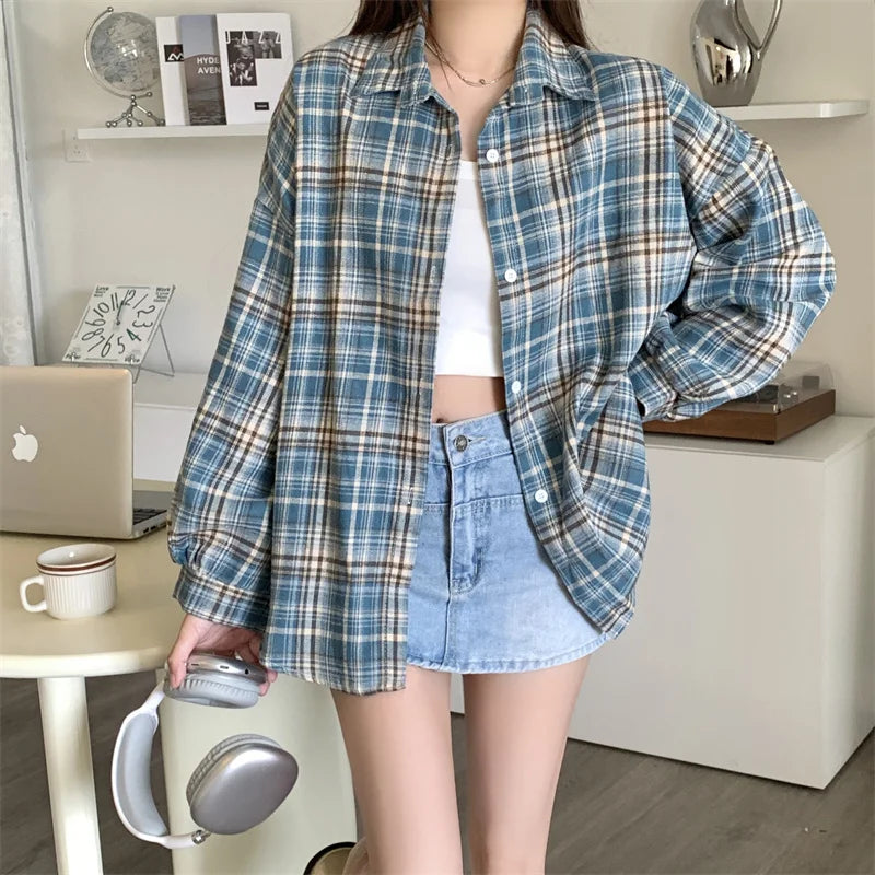 LVSANW Women Tartan Shirt Long Sleeve Collared Button Up Oversized Plaid Shirt Flannel Jacket Grunge Teenage Girl Spring Summer Outfit