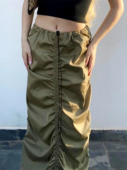 LVSANW Women Y2k Cargo Long Skirt Low Waist Drawstring Shirred Skirt 90s Vintage Harajuku Midi Skirt with Pockets Female Streetwear