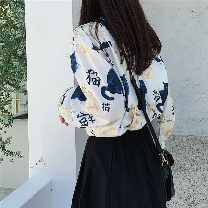 LVSANW Women's Summer Blouse Black Cat Print Short Sleeve T-Shirts Ladies Trend Casual Exotic Japan Style White Women's Long Sleeve Top