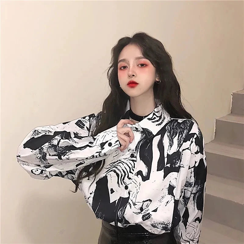 LVSANW Women's Summer Blouse Black Cat Print Short Sleeve T-Shirts Ladies Trend Casual Exotic Japan Style White Women's Long Sleeve Top