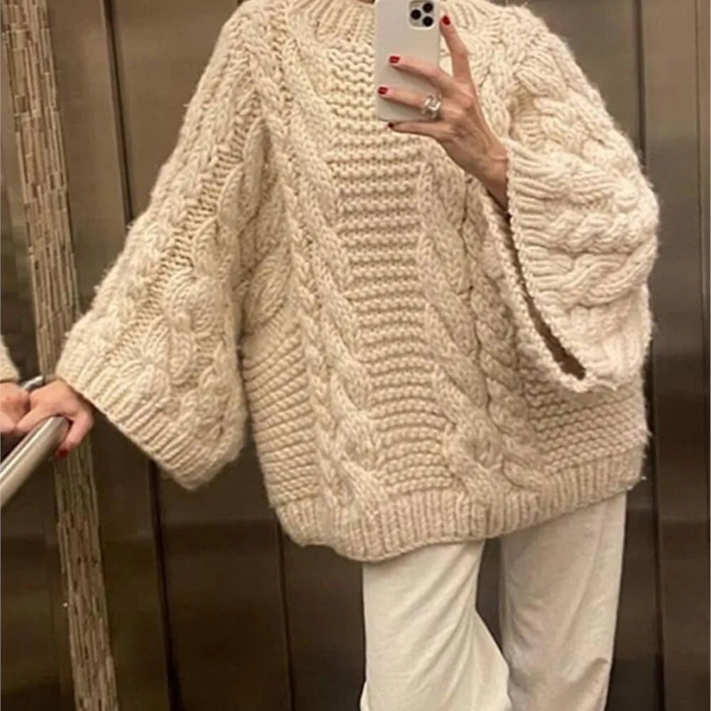 LVSANW Women's Thick Line Big Twist Knitted Loose Sweater Pullover Fashion Casual Crochet Round Neck Sweaters Solid Color New Knitwear