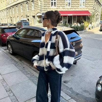 LVSANW Y2K Harajuku Aesthetic Women's Autumn Winter Striped Knitted Sweater Casual Loose Chic Fashion Cardigan Pullover 2024 Streetwear