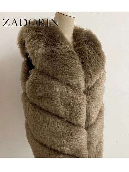 LVSANW ZADORIN 3XL Autumn Winter Thick Warm Faux Fox Fur Vest Women High Quality Fashion V-Neck Short Fur Coat Female Fur Waistcoat